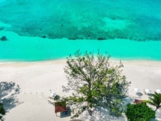 HH Beach 02 HH Beach 02