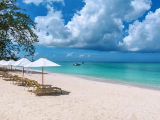 HH Beach 15 HH Beach 15